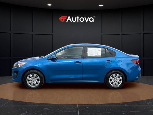 Used 2023 Kia Rio S FWD image 2