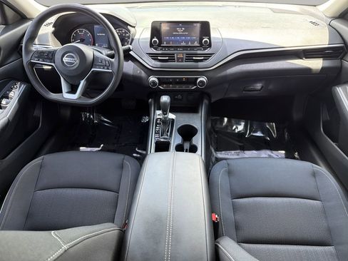 Used 2021 Nissan Altima 2.5 S FWD image 12