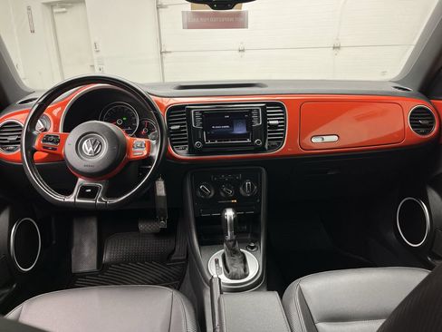 Used 2016 Volkswagen Beetle 1.8T SE image 4