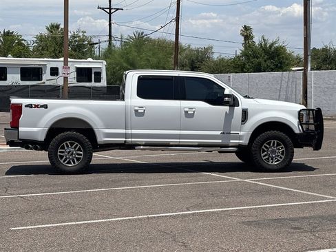 Used 2018 Ford F250 Lariat AWD/4WD image 3