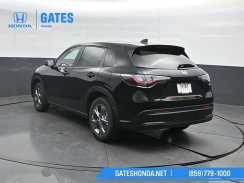 New 2026 Honda HR-V LX image 8