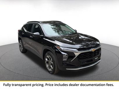 Used 2025 Chevrolet Trax LT w/ LT Convenience Package