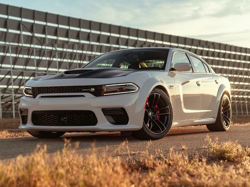 Used 2022 Dodge Charger Scat Pack image 1