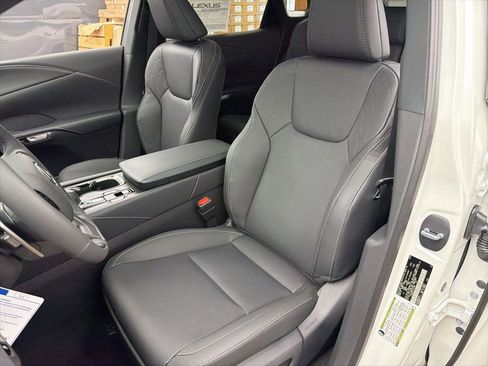 New 2026 Lexus RX 350 Premium Plus AWD/4WD image 16