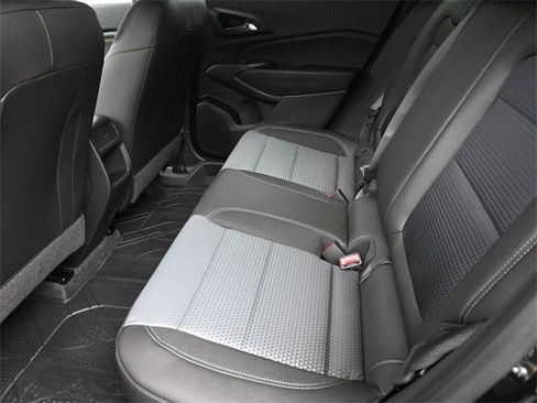 New 2026 Chevrolet Trax LT w/ Driver Confidence Package image 31