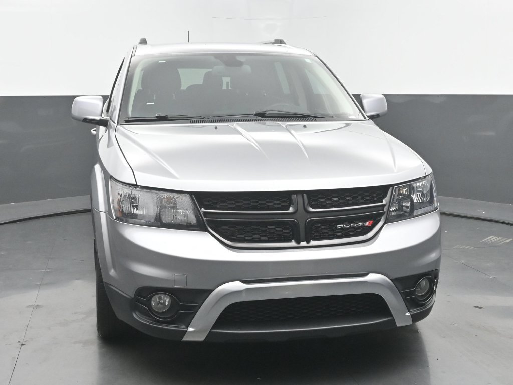 Used 2019 Dodge Journey Crossroad w/ Mopar All Weather Group FWD image 9
