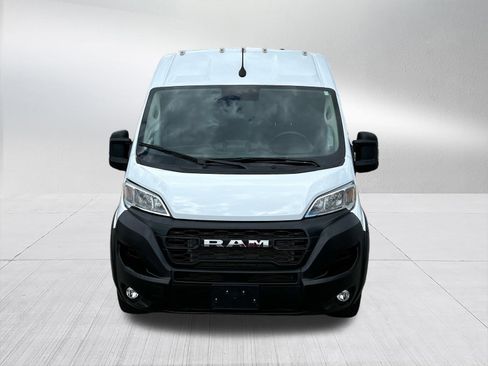 Used 2025 RAM ProMaster 2500 w/ Convenience Group FWD image 3