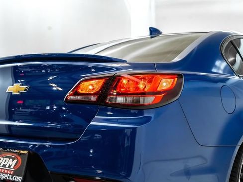 Used 2017 Chevrolet SS RWD image 10
