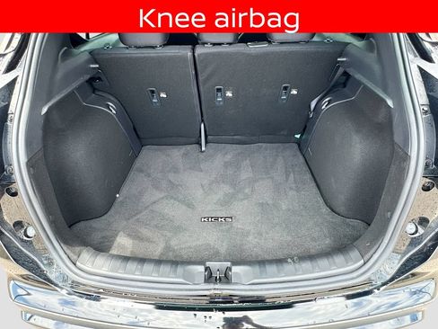 Used 2023 Nissan Kicks SV w/ Exterior Package FWD image 23