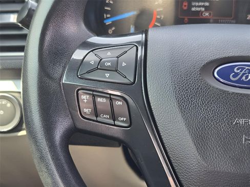 Certified 2019 Ford Explorer FWD image 25