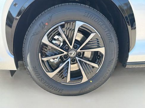 New 2026 Lexus RZ 350e 2WD image 40