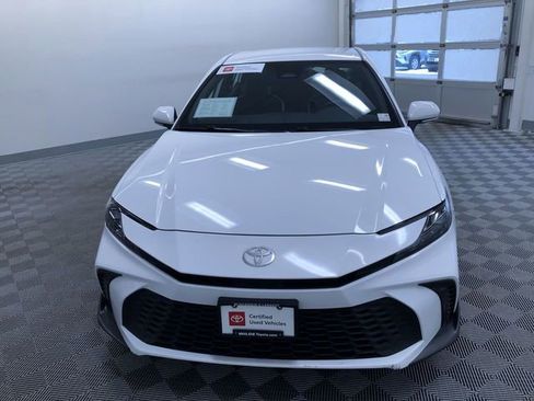 Certified 2025 Toyota Camry SE image 15