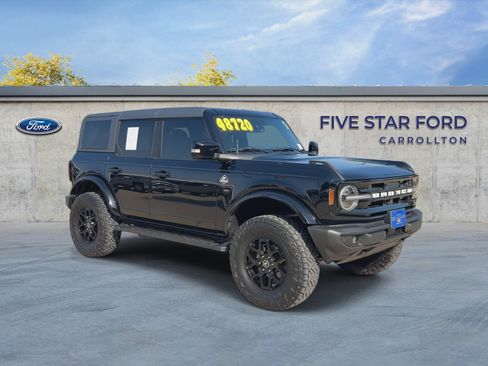 Certified 2024 Ford Bronco Outer Banks AWD/4WD image 2