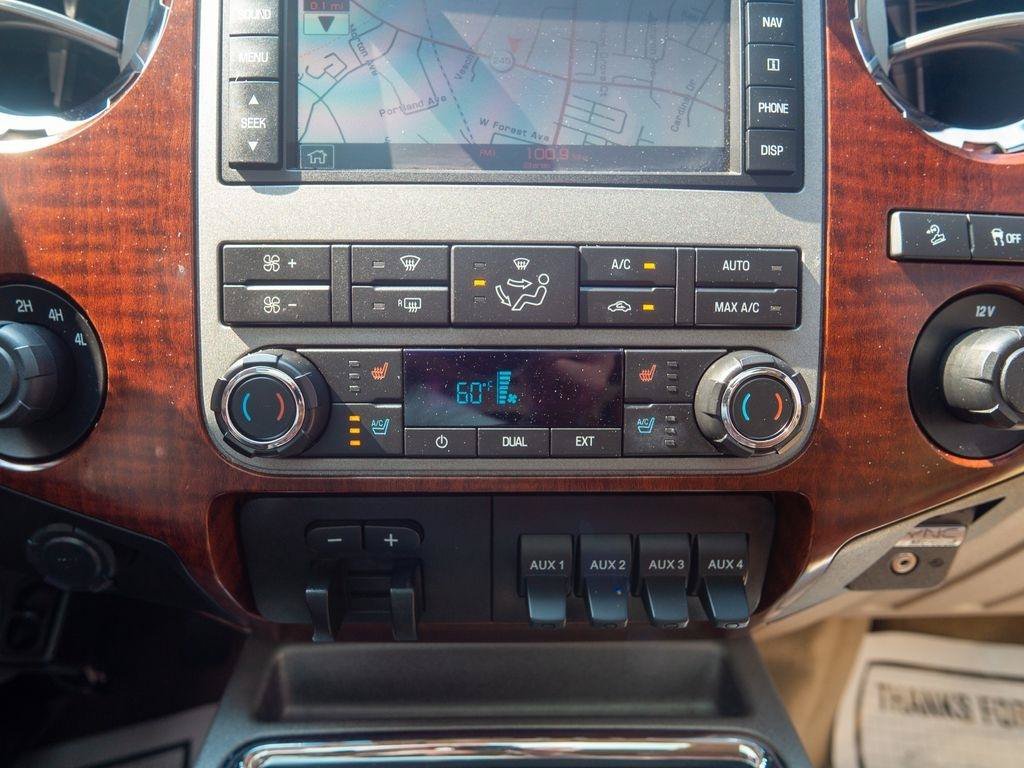 Used 2012 Ford F250 King Ranch w/ King Ranch w/Chrome Pkg AWD/4WD image 30