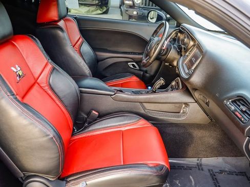 Used 2022 Dodge Challenger R/T Scat Pack image 17