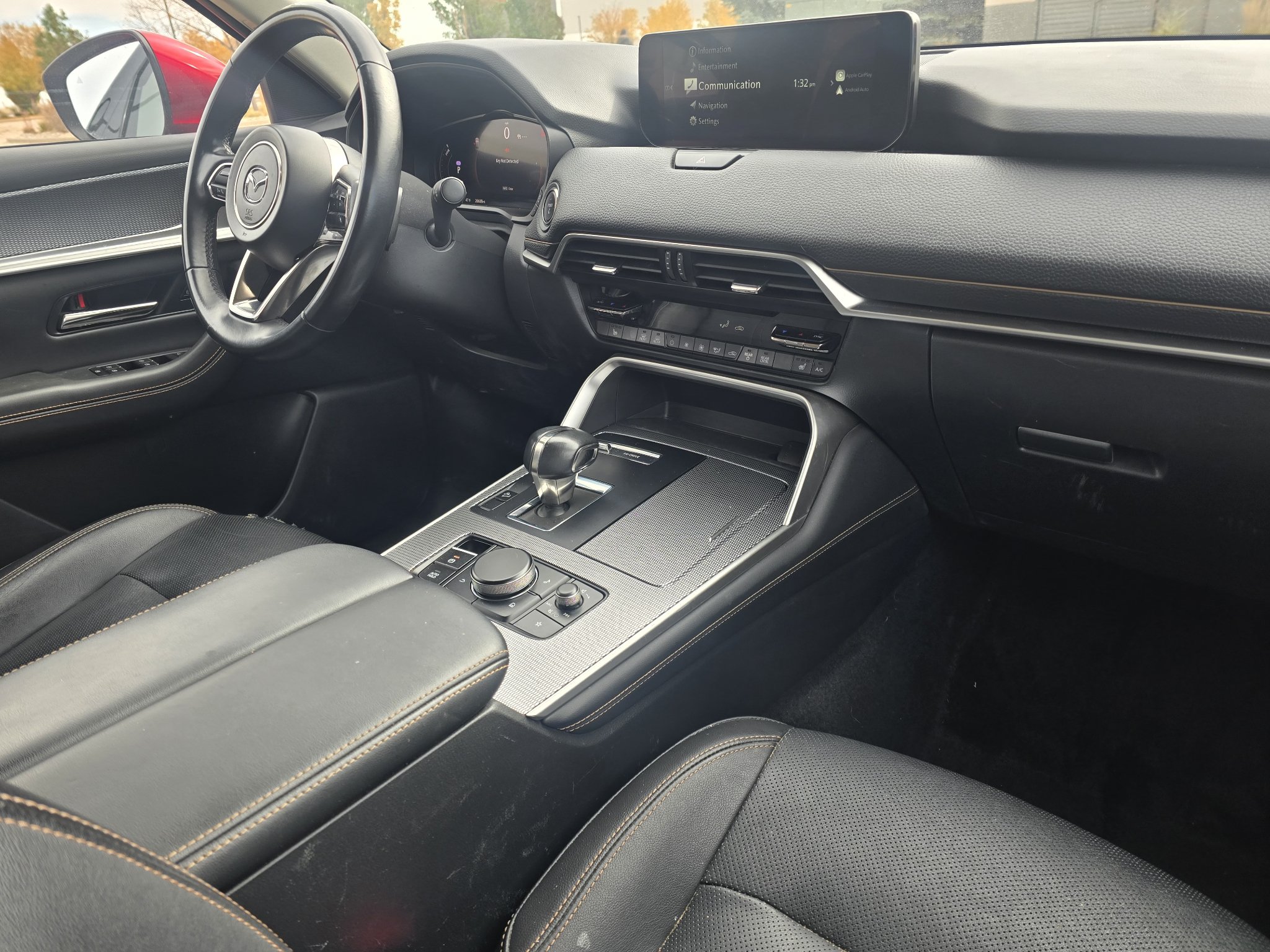 Used 2024 MAZDA CX-90 Plug-In Hybrid w/ Preferred AWD/4WD image 28