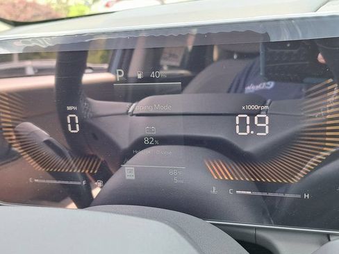 New 2027 Kia Seltos S FWD image 8