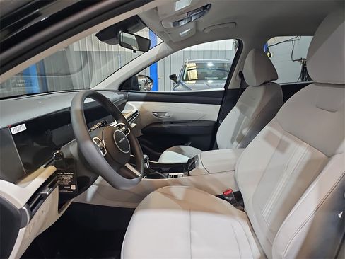New 2026 Hyundai Tucson SEL image 14