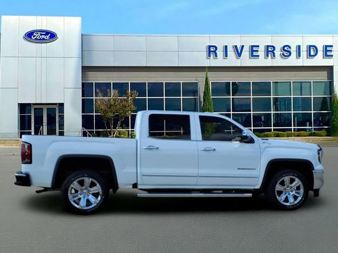 Used 2018 GMC Sierra 1500 SLT AWD/4WD image 8