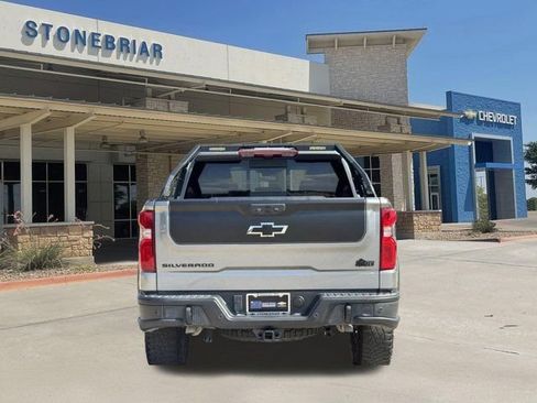 Used 2023 Chevrolet Silverado 1500 ZR2 w/ ZR2 Bison Edition AWD/4WD image 6