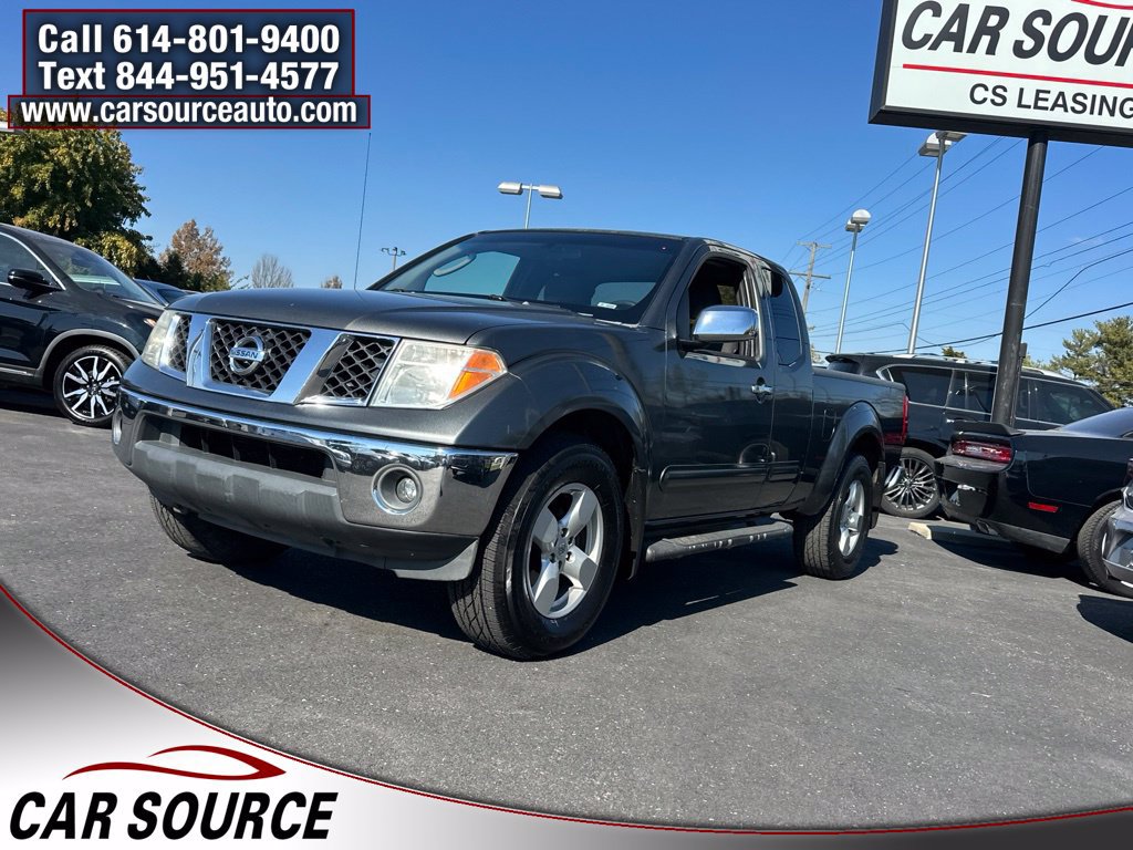 Used 2007 Nissan Frontier LE AWD/4WD image 2