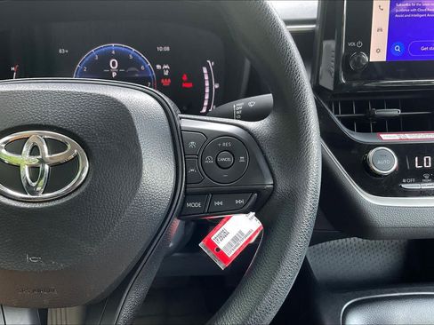 Used 2026 Toyota Corolla LE FWD image 24