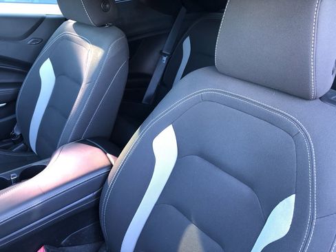 Used 2019 Chevrolet Camaro LT image 12