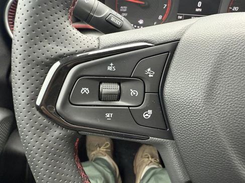 Used 2024 Chevrolet Trax RS w/ Driver Confidence Package image 31