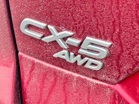 Used 2018 MAZDA CX-5 Touring w/ Preferred Equipment Package image 4