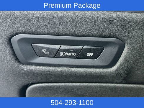 Used 2025 BMW X5 xDrive50e AWD/4WD image 12