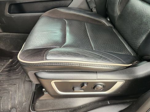 Used 2022 RAM 1500 Laramie w/ Sport Appearance Package RWD image 24