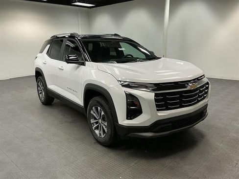 New 2027 Chevrolet Equinox LT w/ Safety and Technology Package AWD/4WD image 7