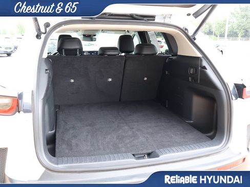 Used 2025 MAZDA CX-50 AWD 2.5 S w/ Preferred Package image 16