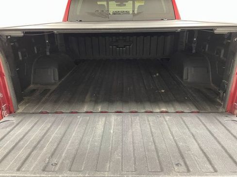 Used 2020 Chevrolet Silverado 1500 LT w/ Convenience Package AWD/4WD image 25