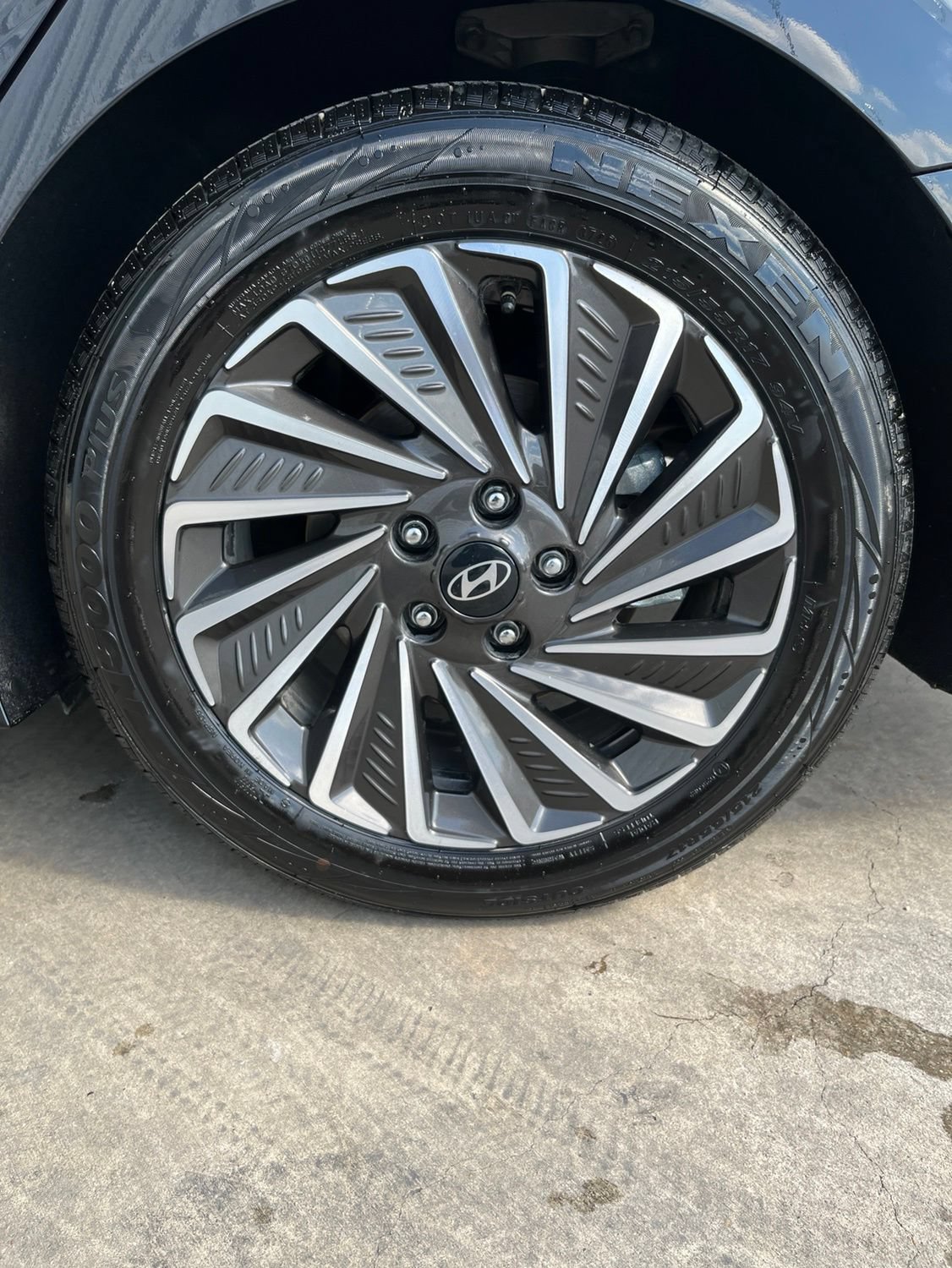 Used 2024 Hyundai Sonata SEL FWD image 18