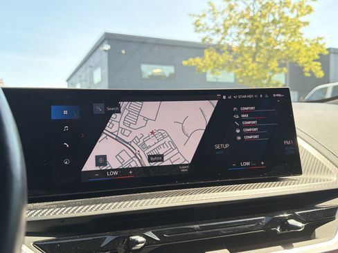 Used 2023 BMW XM AWD/4WD image 18