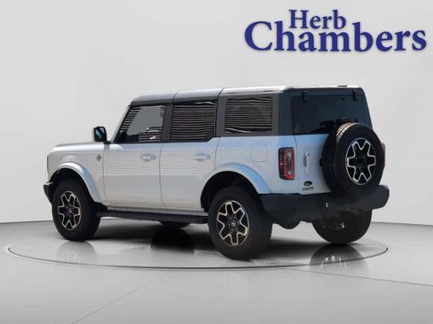 Certified 2024 Ford Bronco Outer Banks AWD/4WD image 3