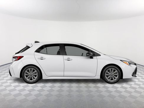 New 2026 Toyota Corolla SE FWD image 12