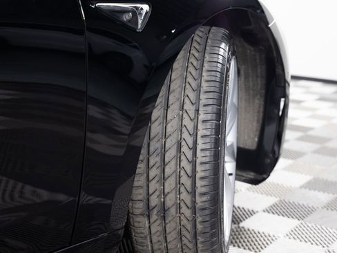 Used 2019 Tesla Model 3 Long Range image 40