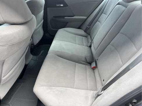 Used 2015 Honda Accord EX image 13