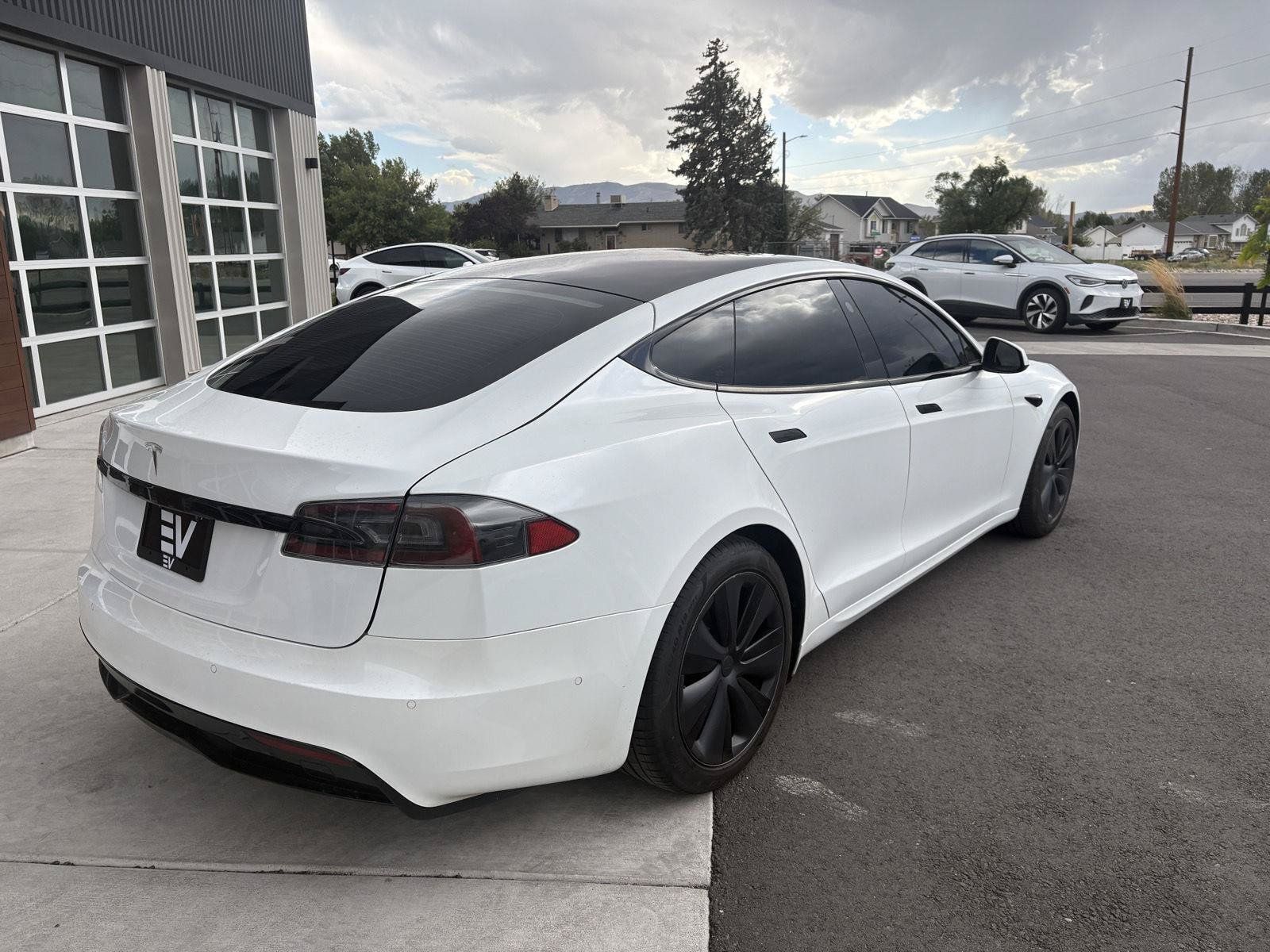 Used 2022 Tesla Model S AWD/4WD image 7