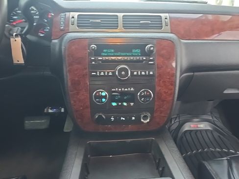 Used 2011 Chevrolet Silverado 1500 LTZ image 26