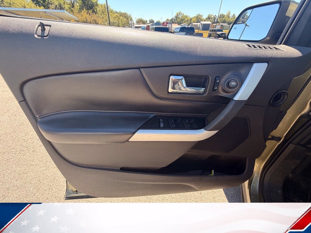 Used 2012 Ford Edge Limited AWD/4WD image 12