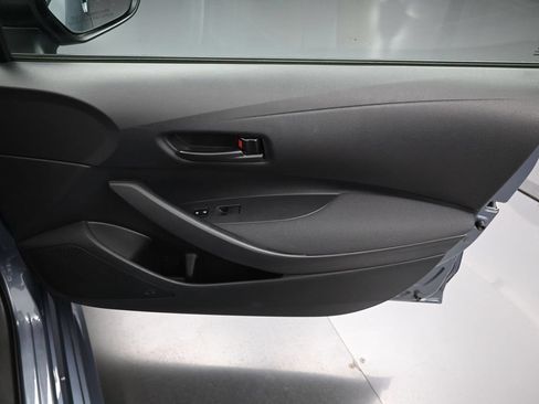 Used 2024 Toyota Corolla LE FWD image 31
