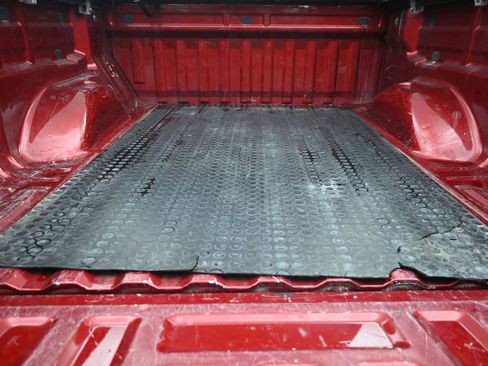 Used 2021 Chevrolet Colorado Z71 image 8