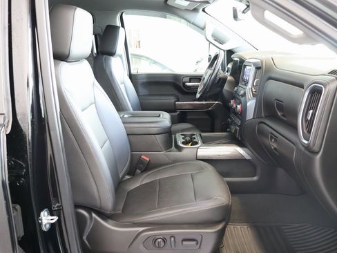 Used 2022 Chevrolet Silverado 3500 LTZ w/ LTZ Plus Package image 44