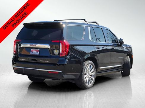 Used 2023 GMC Yukon Denali w/ Denali Reserve Package image 4