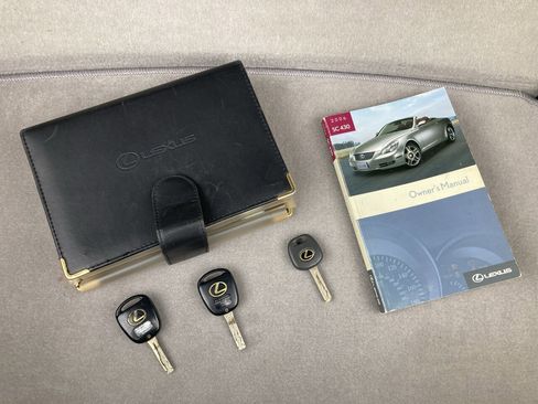 Used 2006 Lexus SC 430 Convertible RWD image 34