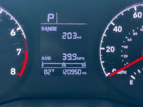 Used 2022 Hyundai Accent SE image 4