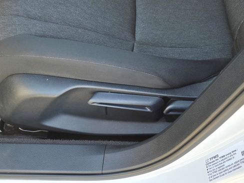 Used 2025 Honda Accord LX image 14